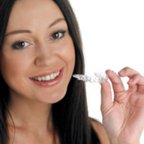 Invisible Braces and Wired Braces Comparison